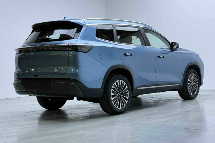 Used Chery Tiggo 8 PLUS C-DM 2025 1.5T 116 km Prestige Version 5 Seats