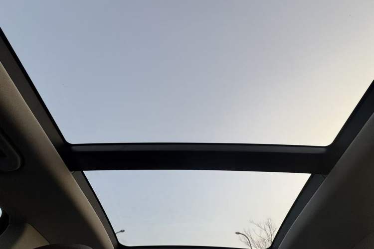 Used Mercedes-Benz GLE 2024 GLE 350 4MATIC Stylish Model Headliner