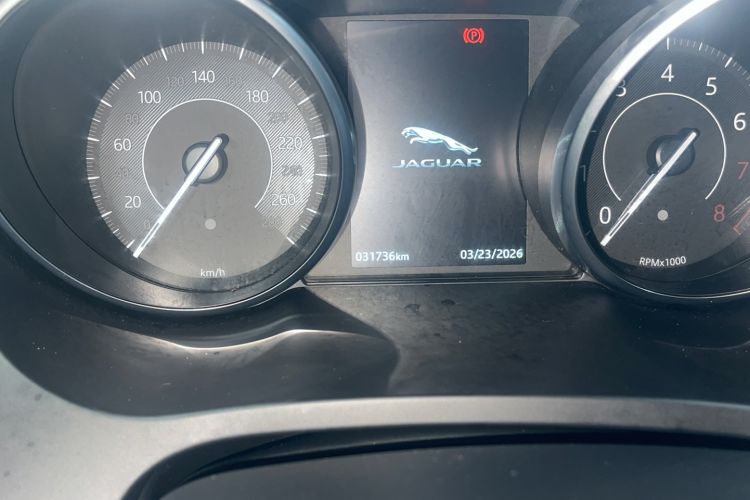 Used Jaguar E-PACE 2018 P200 First Edition Limited Edition China VI
