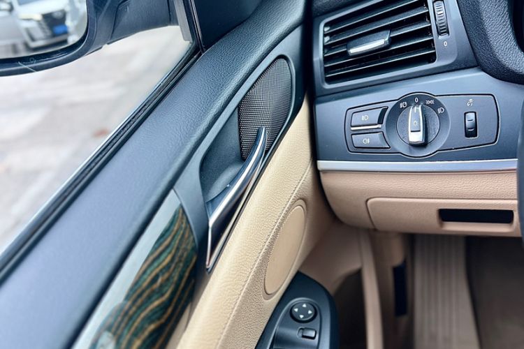 Used BMW X3 2013 Facelifted xDrive20i Luxury Edition