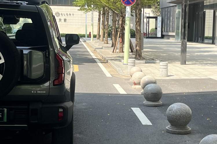 Used Deepal G318 2024 Two-Wheel Drive Air Suspension Version Exterior 9