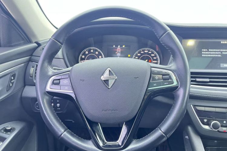 Used BORGWARD BX7 2016 28T 2WD Elite Edition 5-seater
