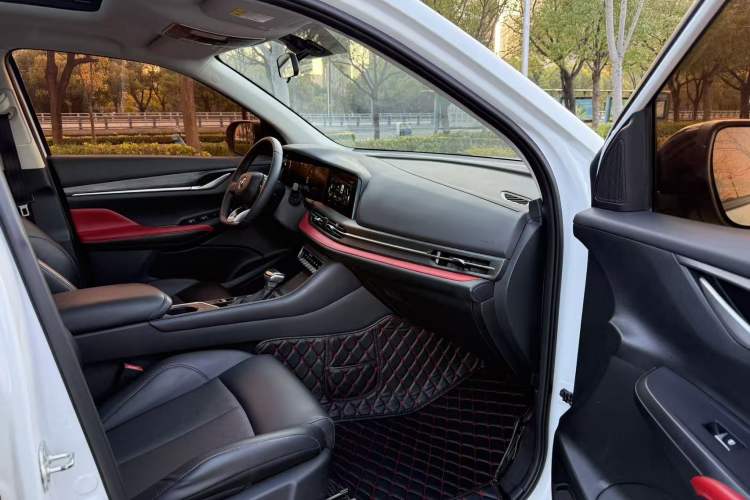 Used CHANGAN CS55PLUS 2021 Blue Whale Edition 1.5T DCT Prestige Model
