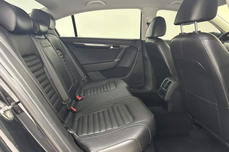 Used Volkswagen Magotan 2013 1.8TSI Luxury Model