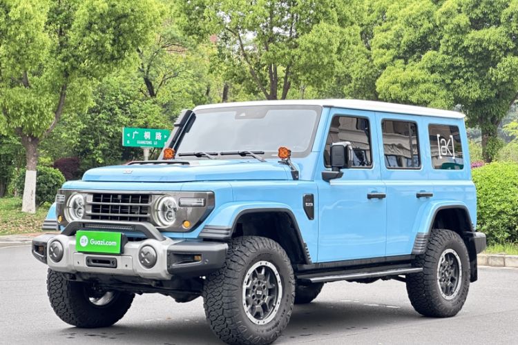 Used 212 T01 2025 2.0T Changfeng