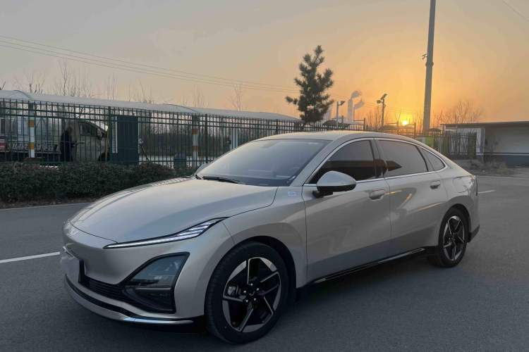 Used Wuling Xingguang 2024 Co-Creation Edition 510 Advanced Model