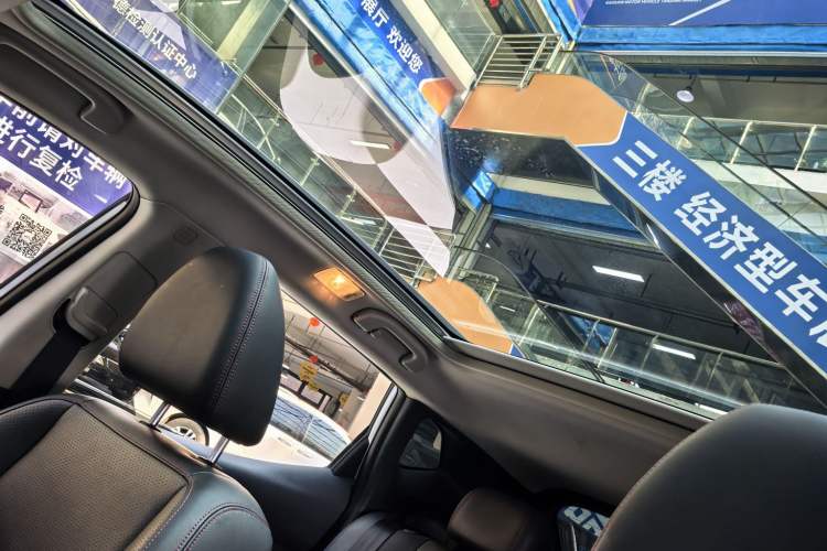 Used Nissan Qashqai 2022 2.0L CVT XV Premier Luxury Edition Interior 3