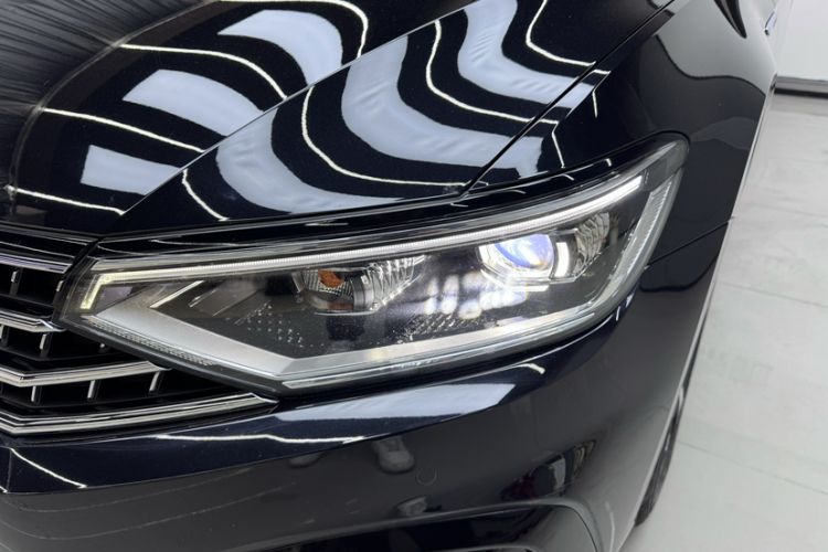 Used Volkswagen Magotan 2023 2 Million Units Commemorative Edition 330TSI DSG Luxury Version Exterior 5