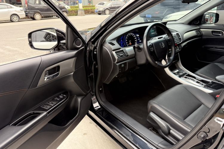 Used Honda Accord 2016 Hybrid 2.0L Sharp Edition