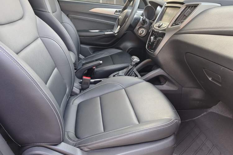 Used Oshan COS5 2021 1.6L CVT Luxury Model
