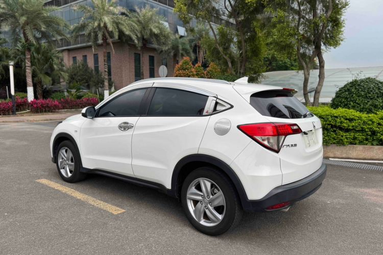 Used Honda Vezel 2020 220 TURBO CVT Elite Edition