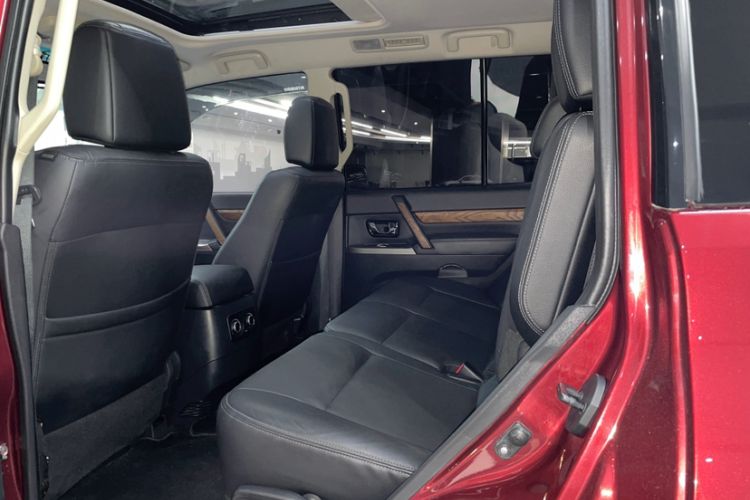 Used Mitsubishi Pajero 2019 3.0L Automatic Prestige Edition