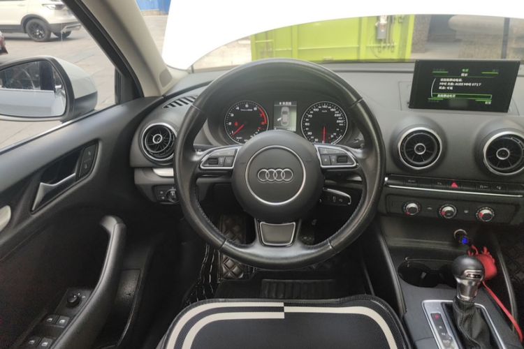 Used Audi A3 2016 Limousine 35 TFSI Prestige Edition Interior 2