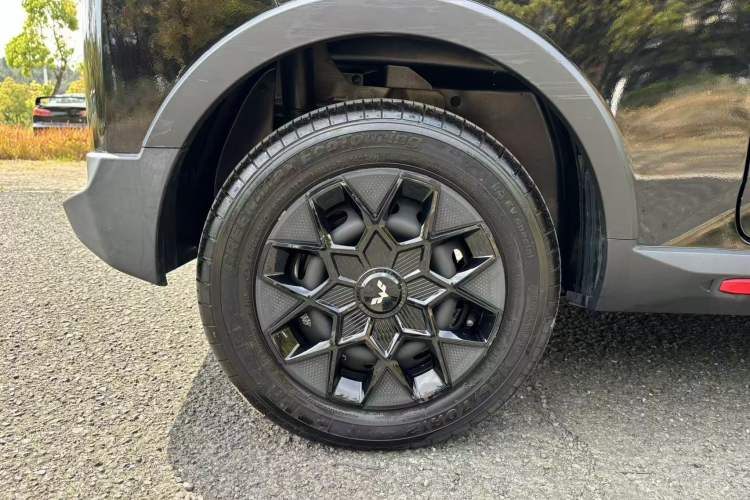 Used Wuling Hongguang MINIEV 2022 GAMEBOY 300km Enthusiast Model with Lithium Iron Phosphate Exterior 10