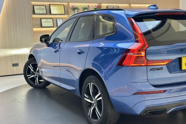 Used Volvo XC60 2021 T5 4x4 Smart & Advanced Sport Edition