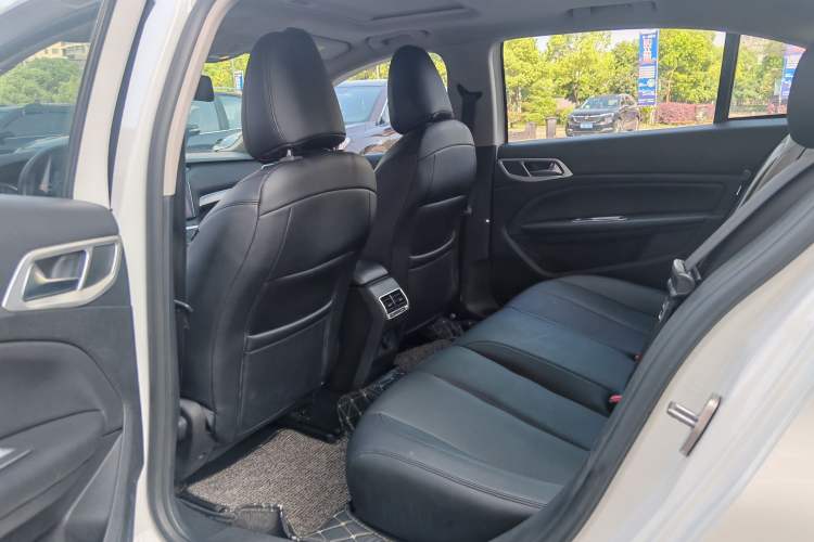 Used Peugeot 408 2016 1.6T Automatic Luxury Edition