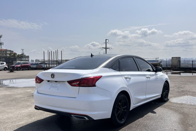 Used CHANGAN Ruicheng CC 2022 Blue Whale Edition 1.5T DCT Elite Model
