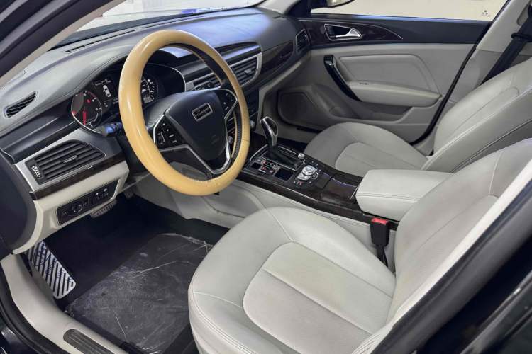 Used Zotye Z700 2016 1.8T DCT Luxury Model
