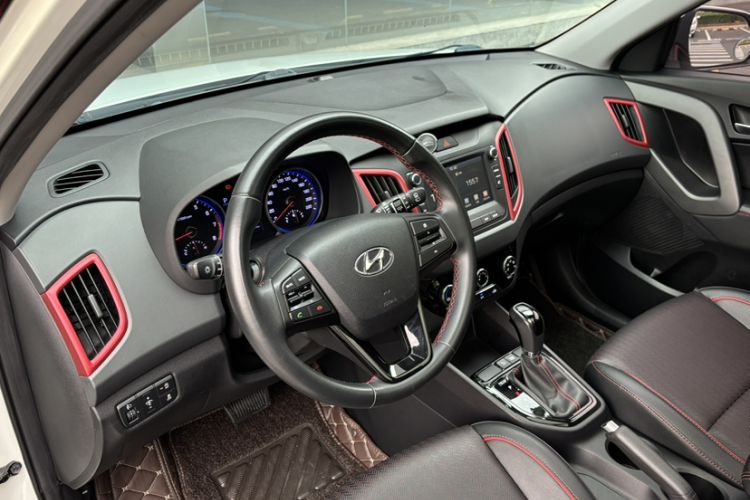 Used Hyundai ix25 2017 1.4T Automatic Smart Version
