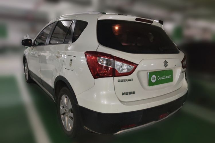 Used Suzuki S-Cross 2014 1.6L CVT Two-Wheel Drive Elite Version Exterior 4