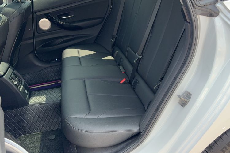 Used BMW 3 Series GT 2018 320i Sport Edition
