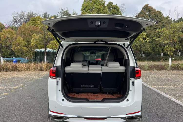 Used GAC Trumpchi M8 2021 Lingxiu Series 390T Deluxe Edition Exterior 9