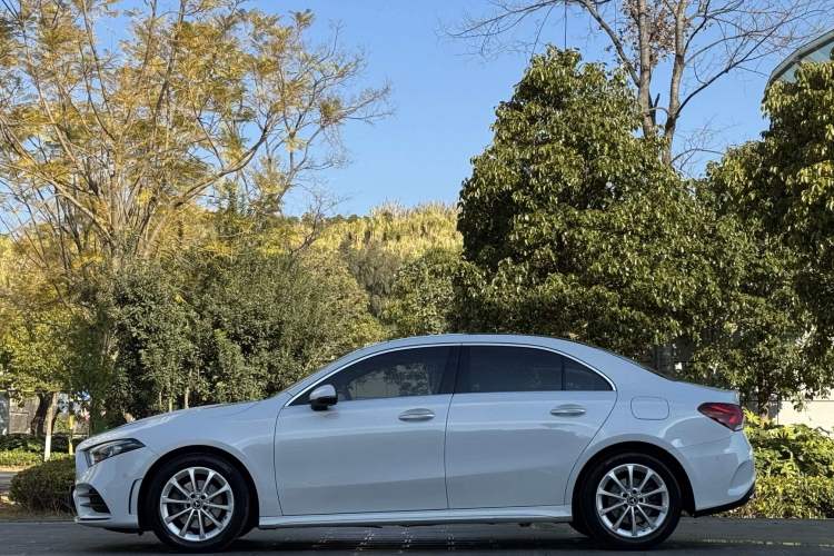 Used Mercedes-Benz A-Class 2021 A 200 L Sport Sedan Fashion Model