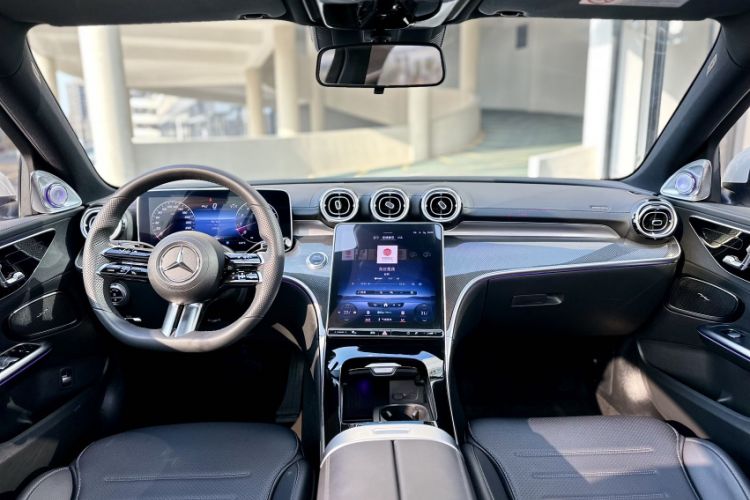 Used Mercedes-Benz C-Class 2024 Second Facelift C 260 L Sport Edition Interior 5