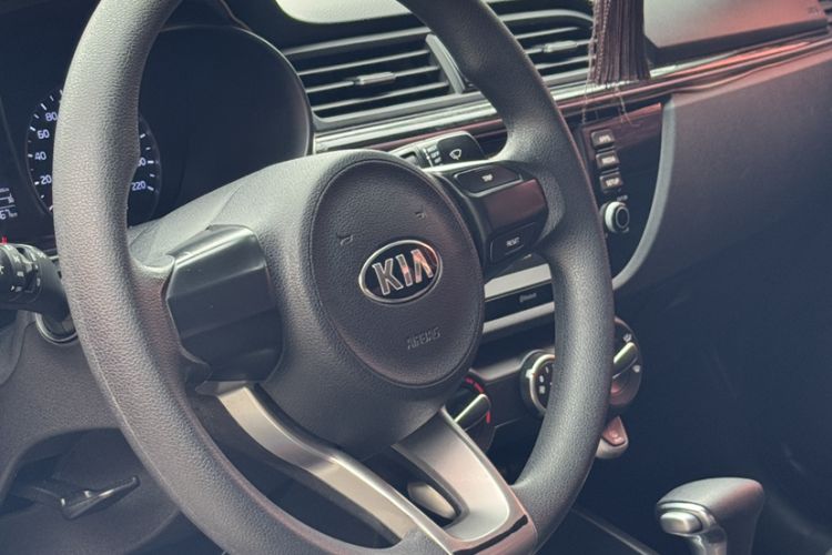 Used Kia K2 2017 Sedan 1.4L Automatic Transmission 15th Anniversary Special Edition GLS