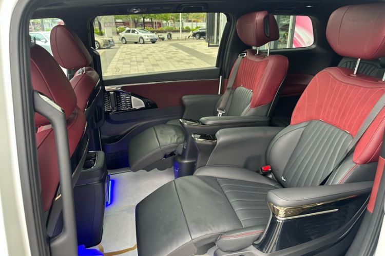 Used GAC Trumpchi M8 2023 Zongshi Series Dual-Motor Supreme Edition