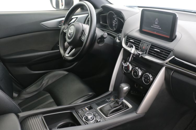 Used Mazda CX-4 2018 2.0L Automatic Two-Wheel Drive Blue Sky Dynamic Version China V Standard Interior 5