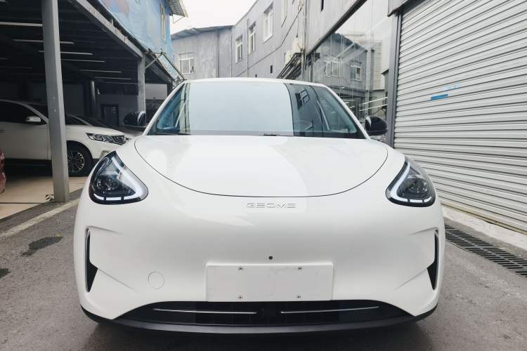 Used Geely Galaxy Geome 2025 UP 410km Exploration Edition
