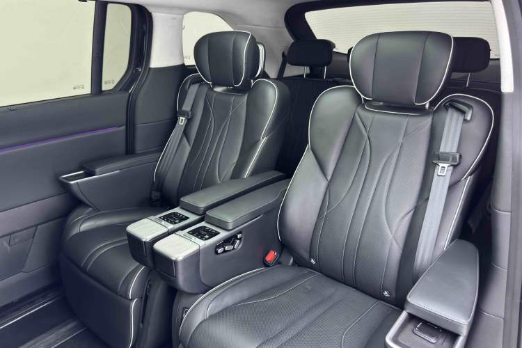 Used XPeng X9 2024 702 Ultra-Long Range Max