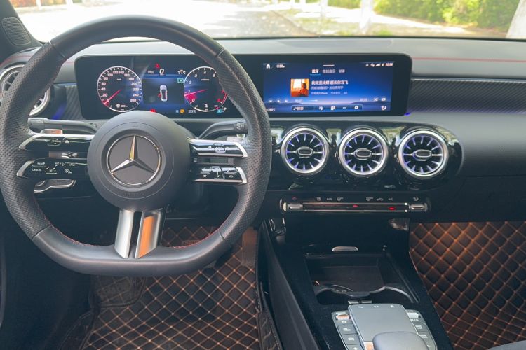 Used Mercedes-Benz A-Class 2023 A 200 L Fashion Model Center Console