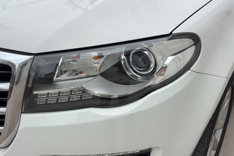 Used Haval H8 2015 2.0T Two-Wheel Drive Comfort Version