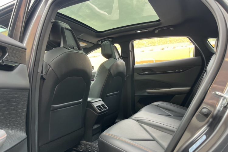 Used CHANGAN UNI-V 2022 1.5T Prestige Version Interior 1