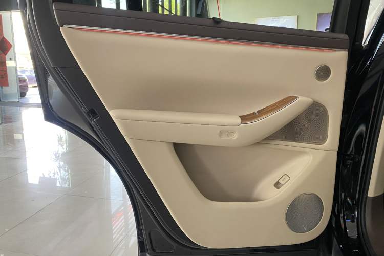 Used Hima AITO M7 2026 Model Pure Electric Max Long Range 5-Seater Version
