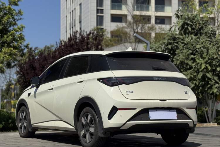 Used BYD Dolphin 2025 Intelligent Driving Version 410 km Fashion Edition
