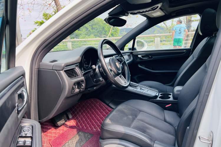 Used Porsche Macan 2017 Macan 2.0T
