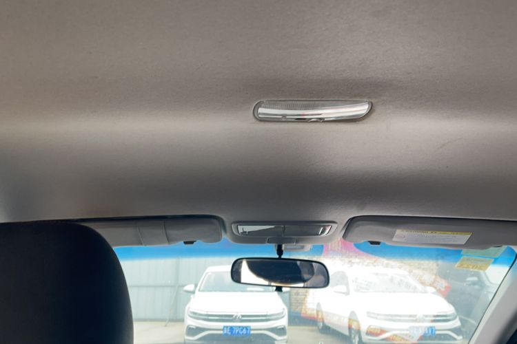 Used Honda Crider 2015 1.8L automatic comfort version