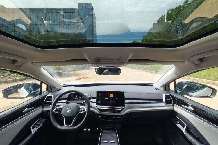 Used Volkswagen ID.6 CROZZ 2024 PRO Model