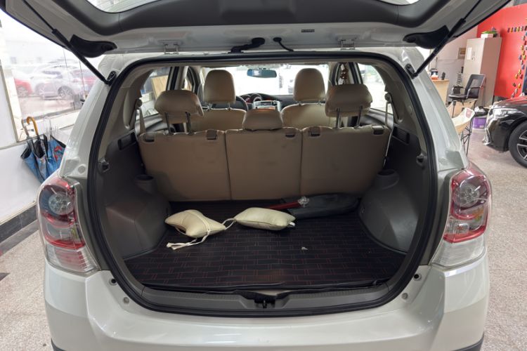 Used Toyota Verso 2015 180E CVT Crossover Edition