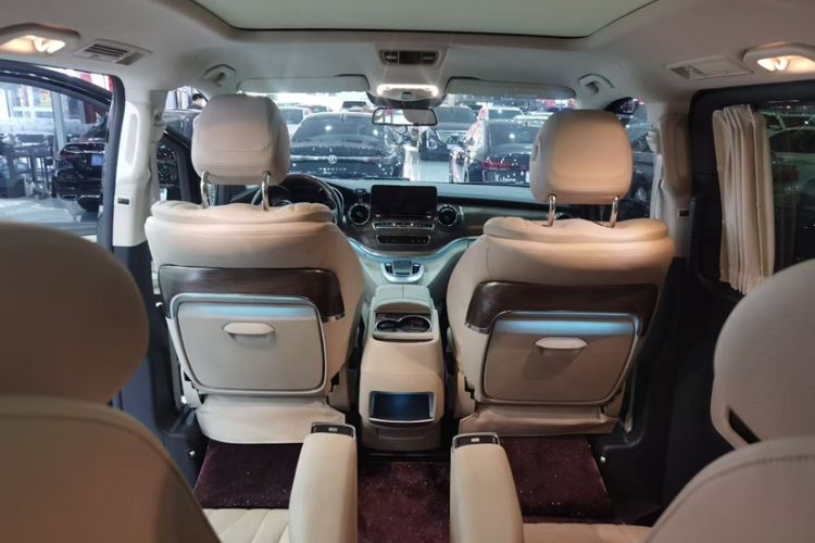 Used Mercedes-Benz V-Class 2020 V 260 Prestige Edition