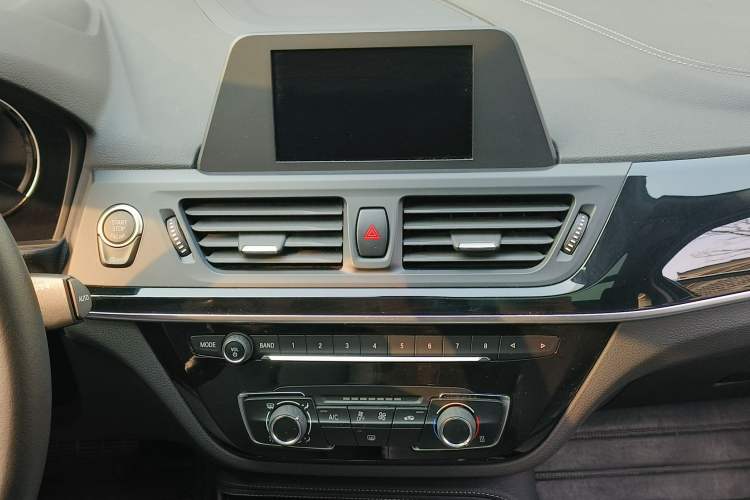 Used BMW 1 Series 2018 Facelifted 118i Sport Edition
