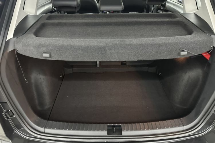 Used Volkswagen Tharu 2022 280TSI Two-Wheel-Drive Luxury Edition Interior 6