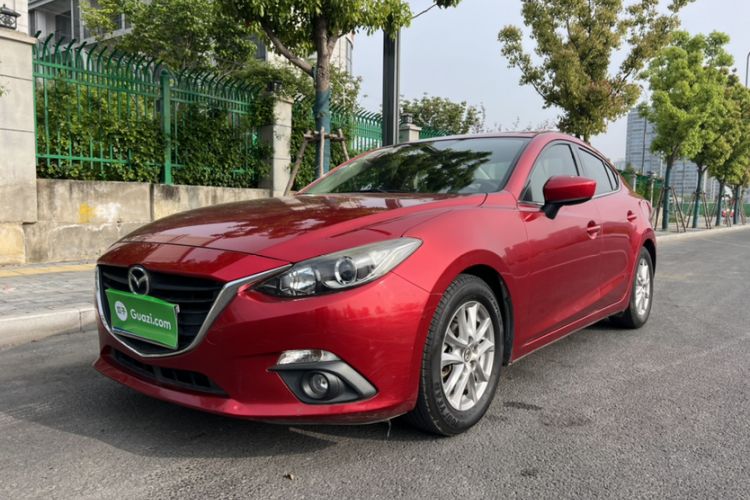 Used Mazda 3 Axela 2014 Sedan 1.5L Automatic Luxury Model
