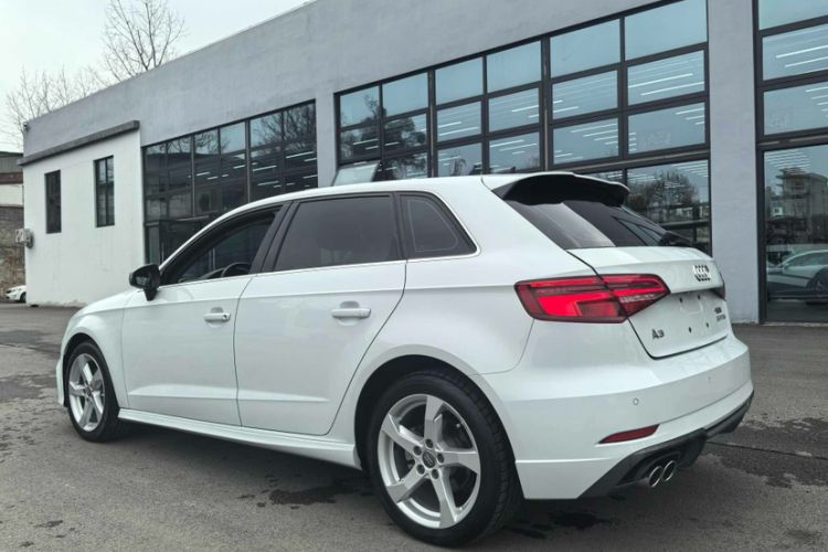 Used Audi A3 2020 Sportback 35 TFSI Fashion Edition China VI Emission Standard Exterior 3