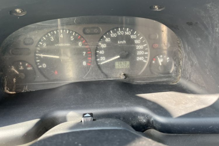 Used Ford Classic Transit 2016 2.4L Gasoline Short-Wheelbase 6-Seater Mid-Roof Multi-Purpose Vehicle 4G69S4N
