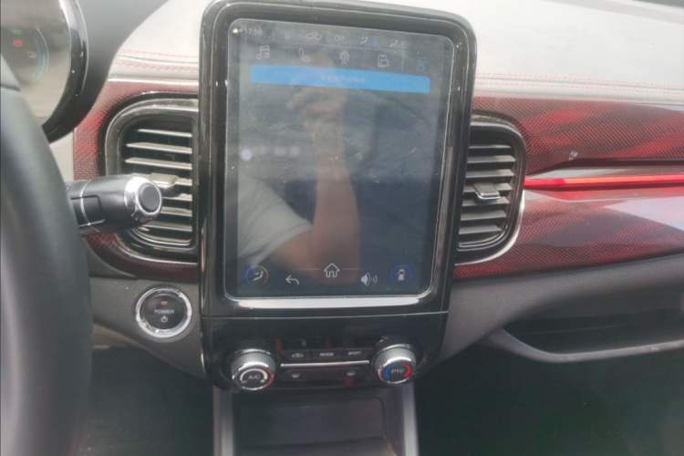 Used Chery New Energy Little Ant 2022 Sweet Pink Edition Half-Sugar Version Lithium Iron Phosphate 29.2 kWh 30 kW 301 km