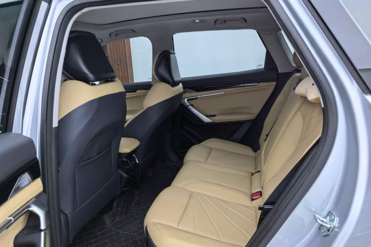 Used Geely Auto FX11 2023 1.5TD DCT Prestige Edition